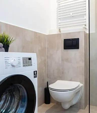 Mini Kawalerka W Samym Centrum Warszawy ורשה